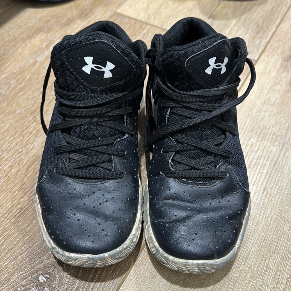 Boys Under Armour basketball shoes